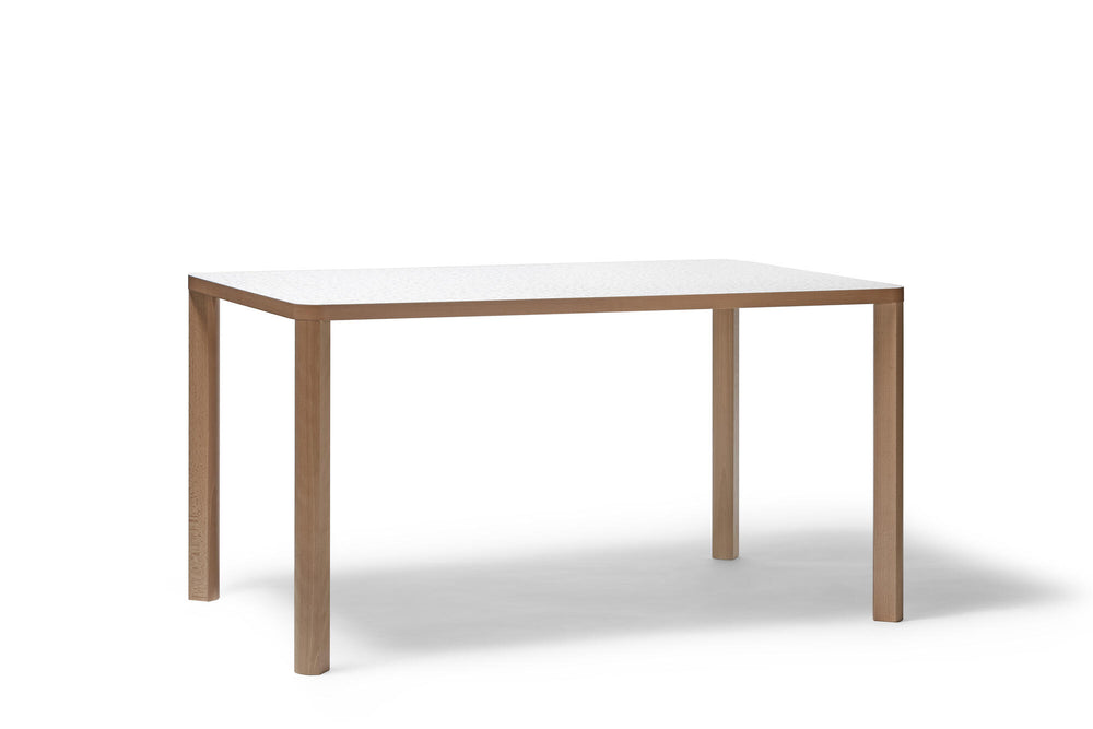Table Santiago (421 238)