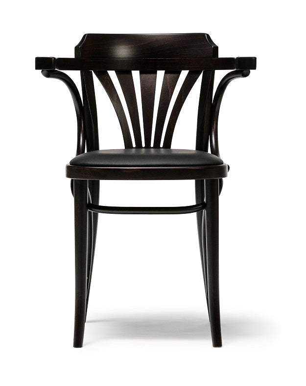 Armchair 24 (323 024)
